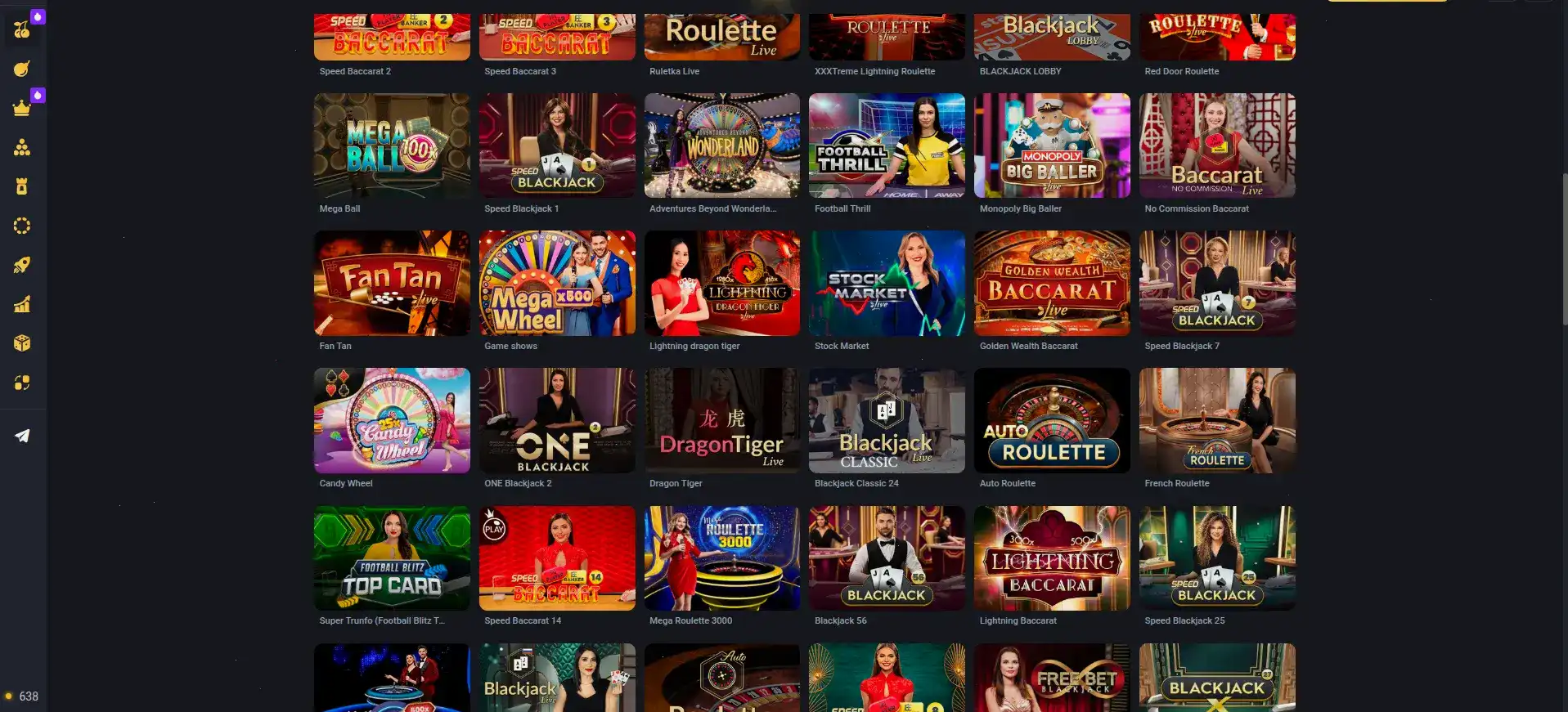 Интерфейс казино Лаккли на компьютере и телефоне